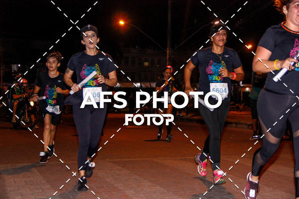 Compra tus fotos del eventoNeon Night Run 2019 - Belo Horizonte En Fotop
