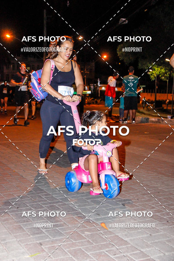 Compra tus fotos del eventoNeon Night Run 2019 - Belo Horizonte En Fotop