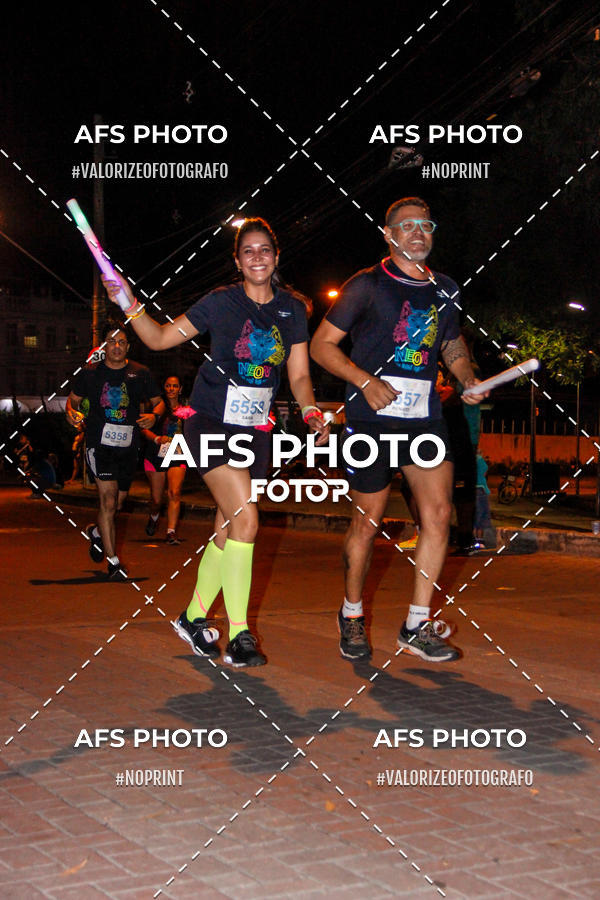 Compra tus fotos del eventoNeon Night Run 2019 - Belo Horizonte En Fotop