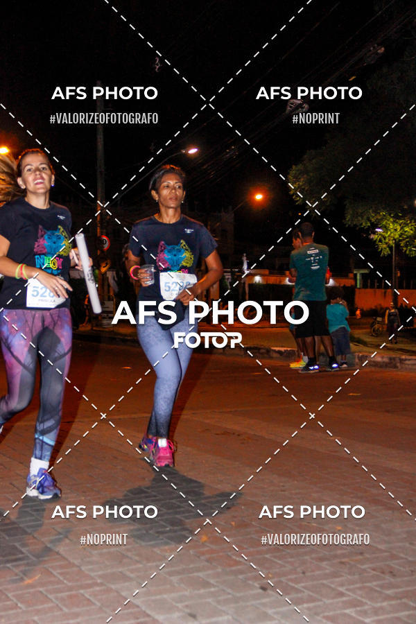 Compra tus fotos del eventoNeon Night Run 2019 - Belo Horizonte En Fotop