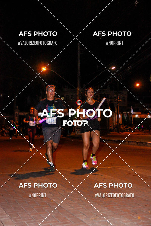 Compra tus fotos del eventoNeon Night Run 2019 - Belo Horizonte En Fotop