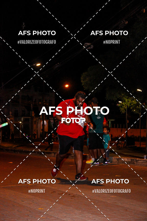 Compra tus fotos del eventoNeon Night Run 2019 - Belo Horizonte En Fotop