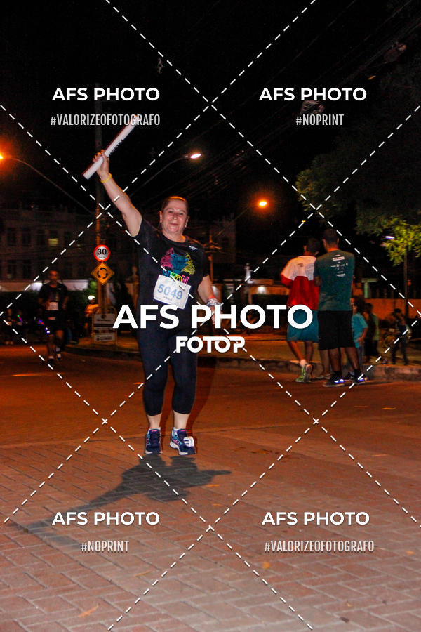Compra tus fotos del eventoNeon Night Run 2019 - Belo Horizonte En Fotop