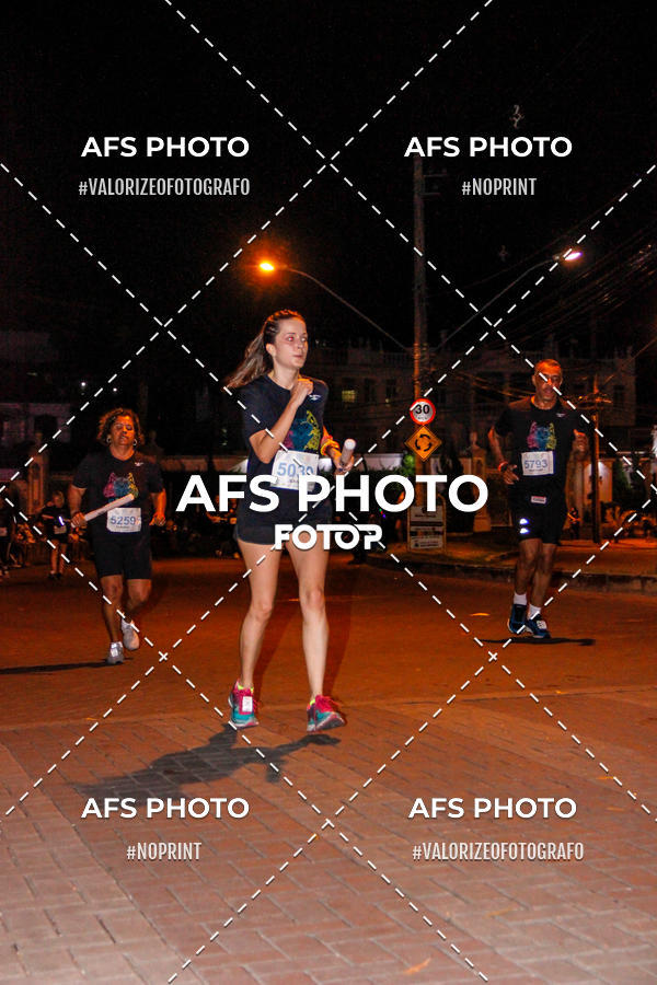 Compra tus fotos del eventoNeon Night Run 2019 - Belo Horizonte En Fotop