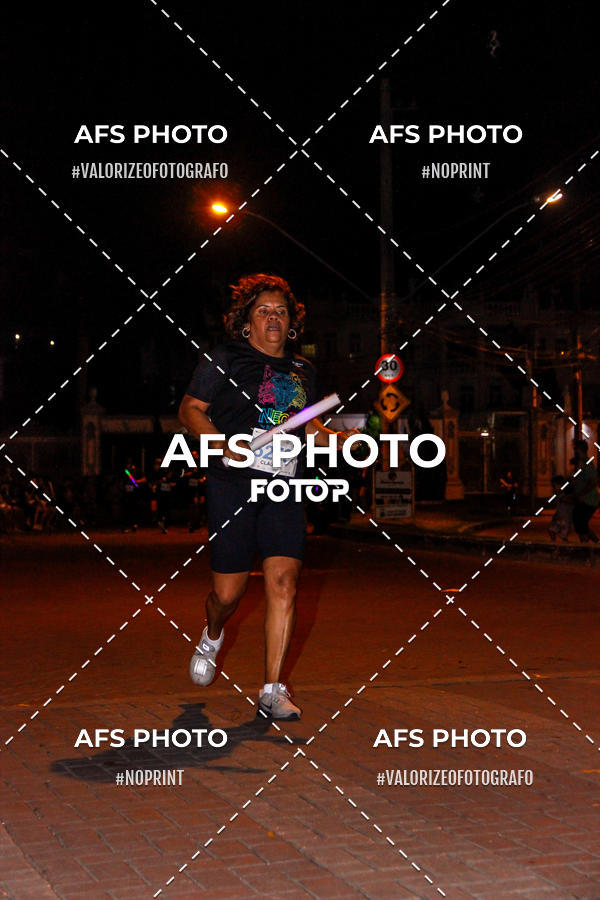 Compra tus fotos del eventoNeon Night Run 2019 - Belo Horizonte En Fotop