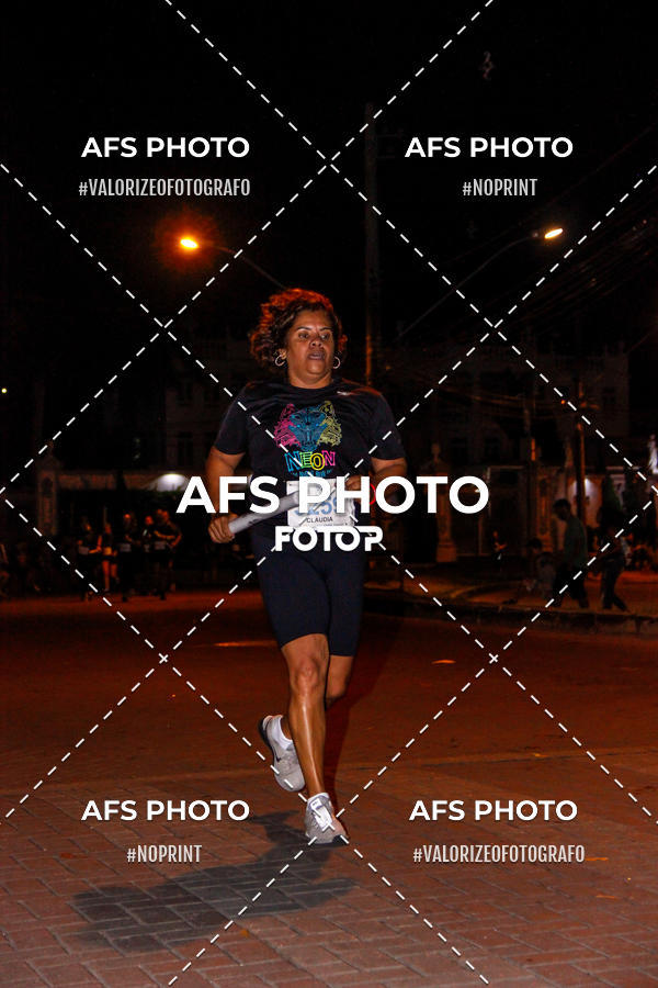 Compra tus fotos del eventoNeon Night Run 2019 - Belo Horizonte En Fotop