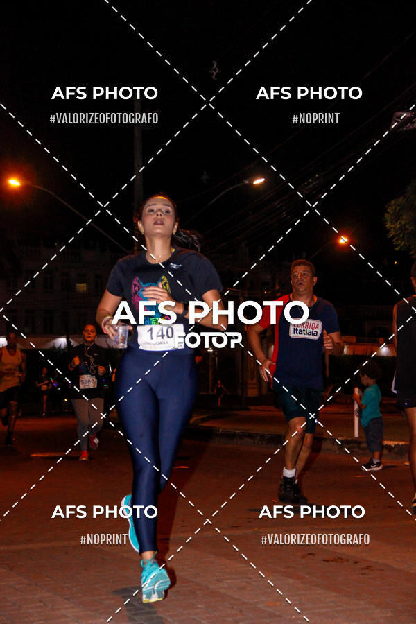 Achetez vos photos de l'vnementNeon Night Run 2019 - Belo Horizonte sur Fotop