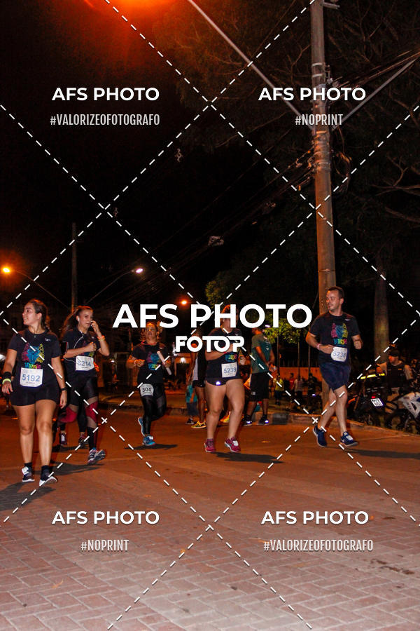 Buy your photos of the eventNeon Night Run 2019 - Belo Horizonte on Fotop