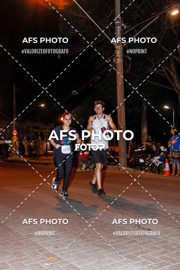 Buy your photos of the eventNeon Night Run 2019 - Belo Horizonte on Fotop