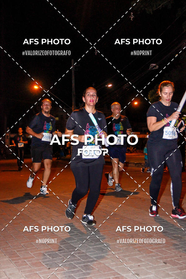 Buy your photos of the eventNeon Night Run 2019 - Belo Horizonte on Fotop