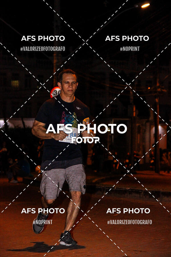 Buy your photos of the eventNeon Night Run 2019 - Belo Horizonte on Fotop