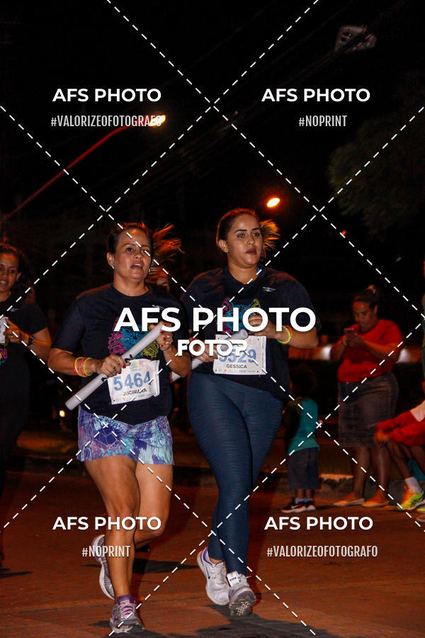 Achetez vos photos de l'vnementNeon Night Run 2019 - Belo Horizonte sur Fotop
