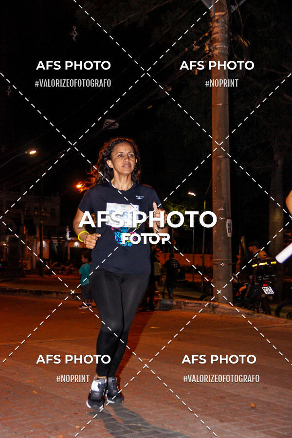 Achetez vos photos de l'vnementNeon Night Run 2019 - Belo Horizonte sur Fotop