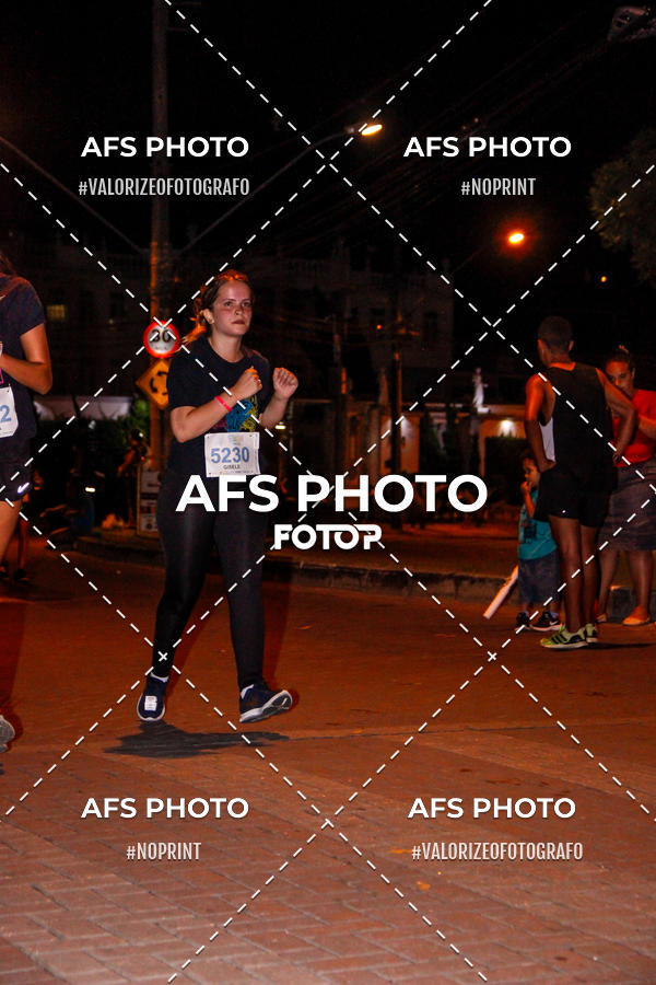 Acquista le foto dell'eventoNeon Night Run 2019 - Belo Horizonte in Fotop