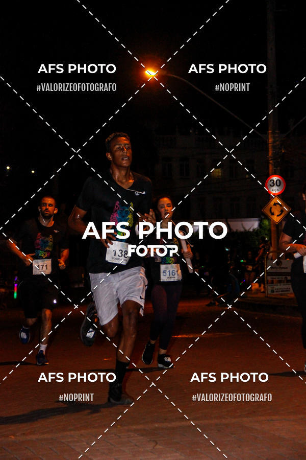Acquista le foto dell'eventoNeon Night Run 2019 - Belo Horizonte in Fotop