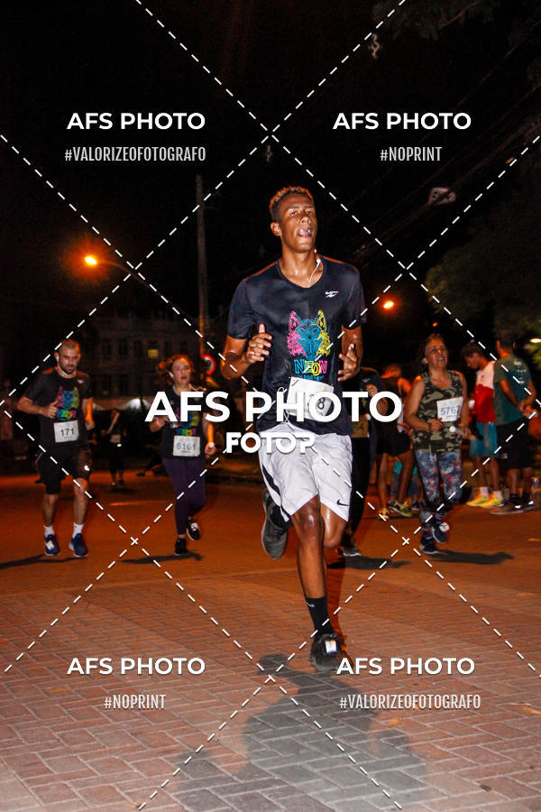 Acquista le foto dell'eventoNeon Night Run 2019 - Belo Horizonte in Fotop