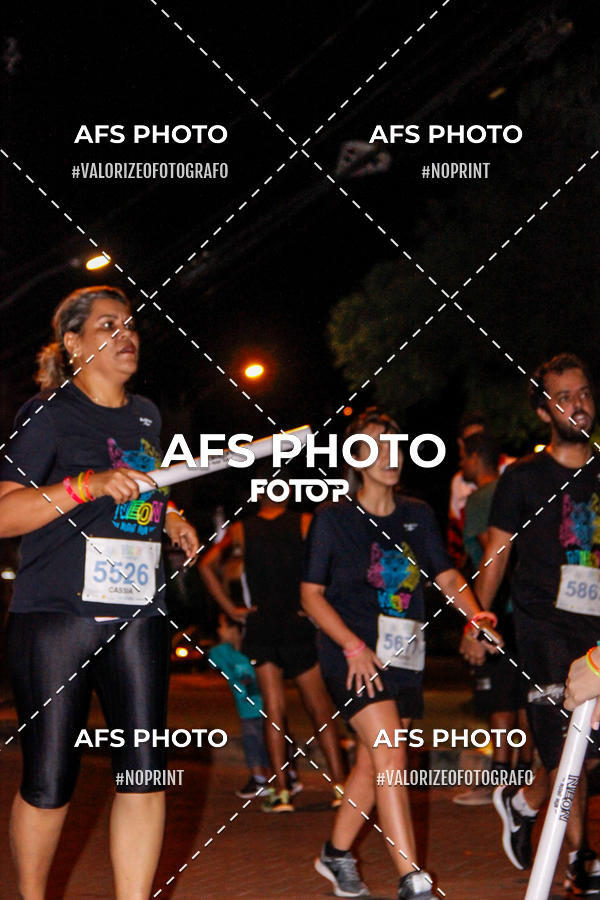 Compre as suas fotos do eventoNeon Night Run 2019 - Belo Horizonte no Fotop