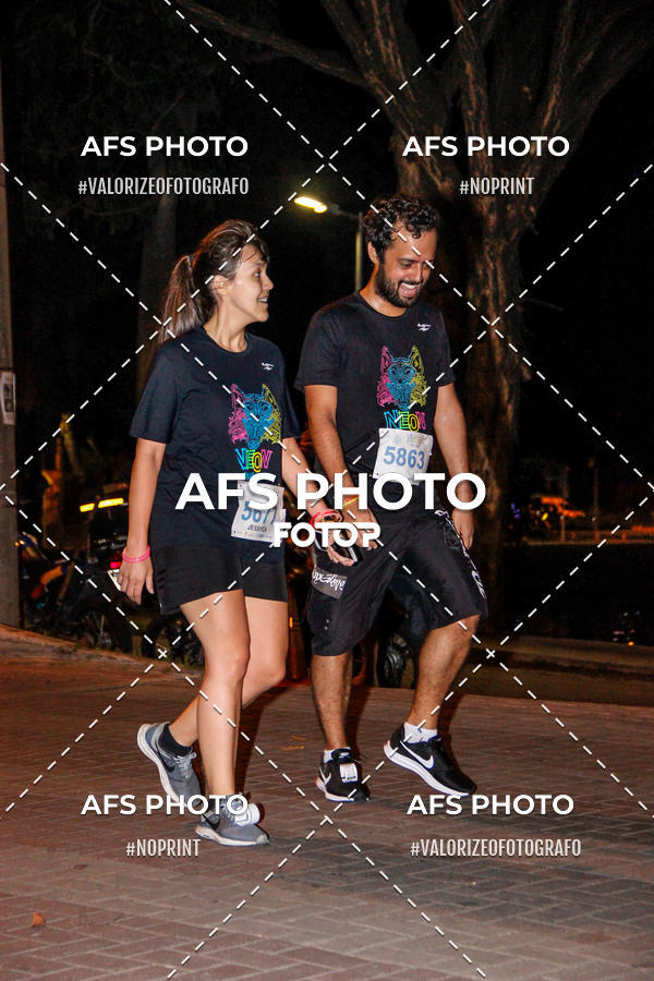 Compre as suas fotos do eventoNeon Night Run 2019 - Belo Horizonte no Fotop