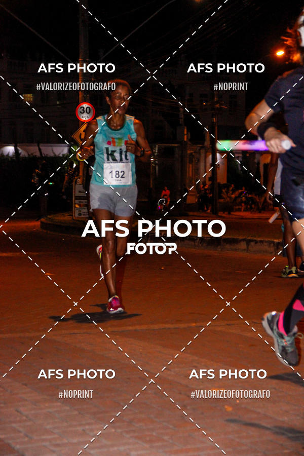 Compre as suas fotos do eventoNeon Night Run 2019 - Belo Horizonte no Fotop