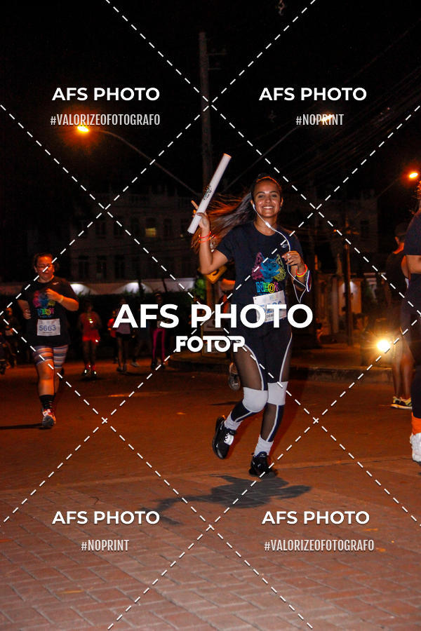 Buy your photos of the eventNeon Night Run 2019 - Belo Horizonte on Fotop