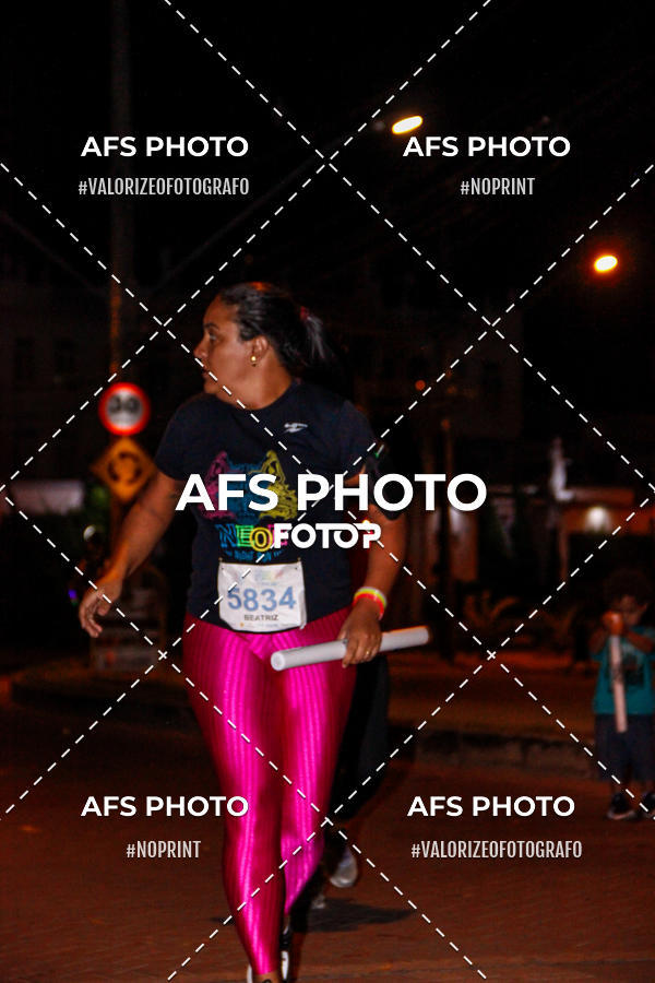 Buy your photos of the eventNeon Night Run 2019 - Belo Horizonte on Fotop