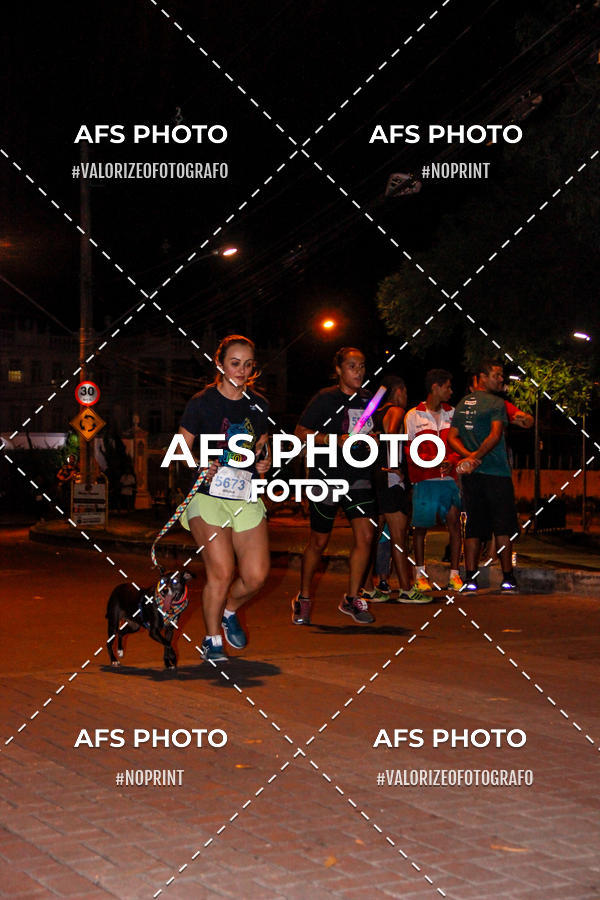 Buy your photos of the eventNeon Night Run 2019 - Belo Horizonte on Fotop