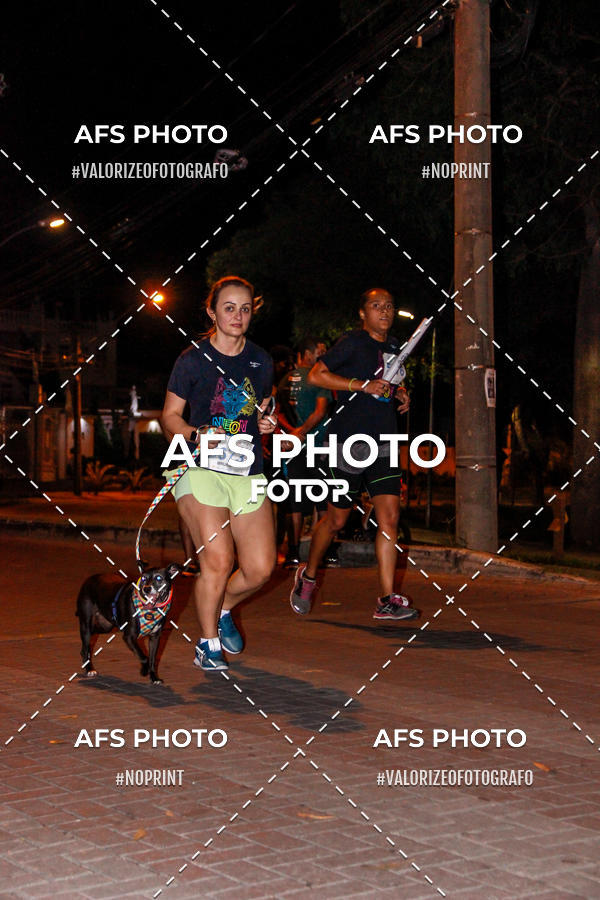 Buy your photos of the eventNeon Night Run 2019 - Belo Horizonte on Fotop