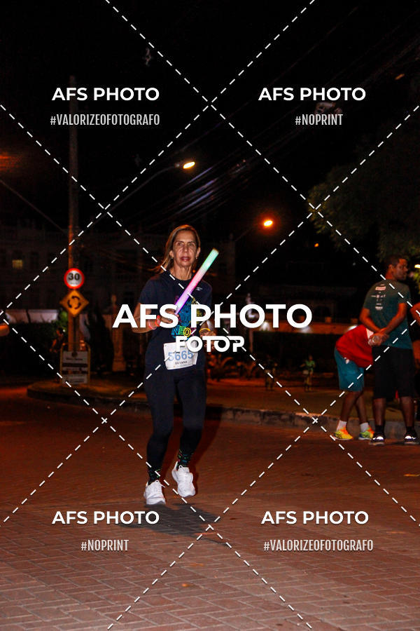 Buy your photos of the eventNeon Night Run 2019 - Belo Horizonte on Fotop