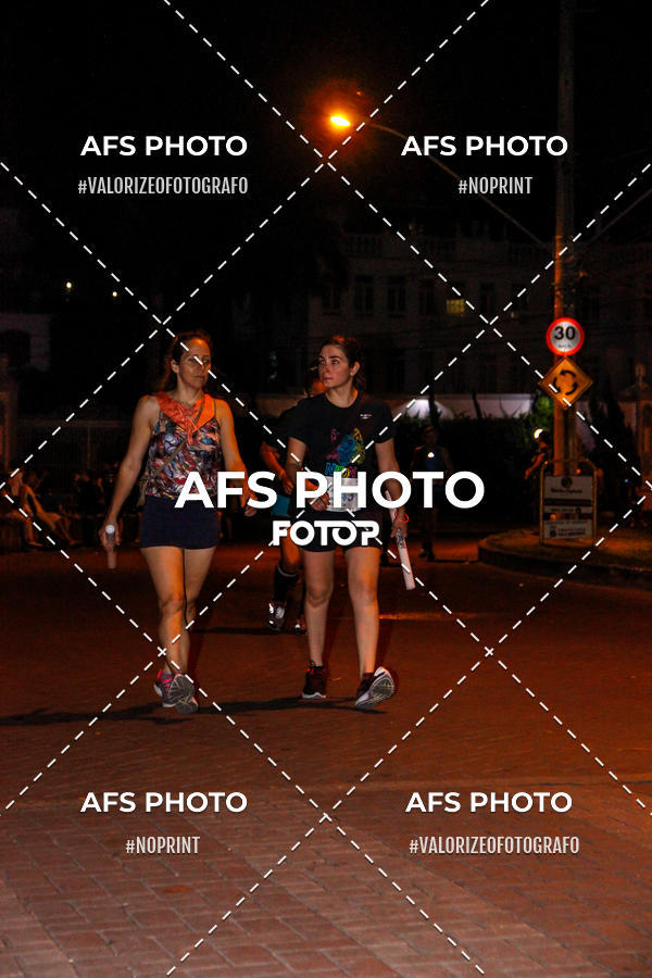 Buy your photos of the eventNeon Night Run 2019 - Belo Horizonte on Fotop