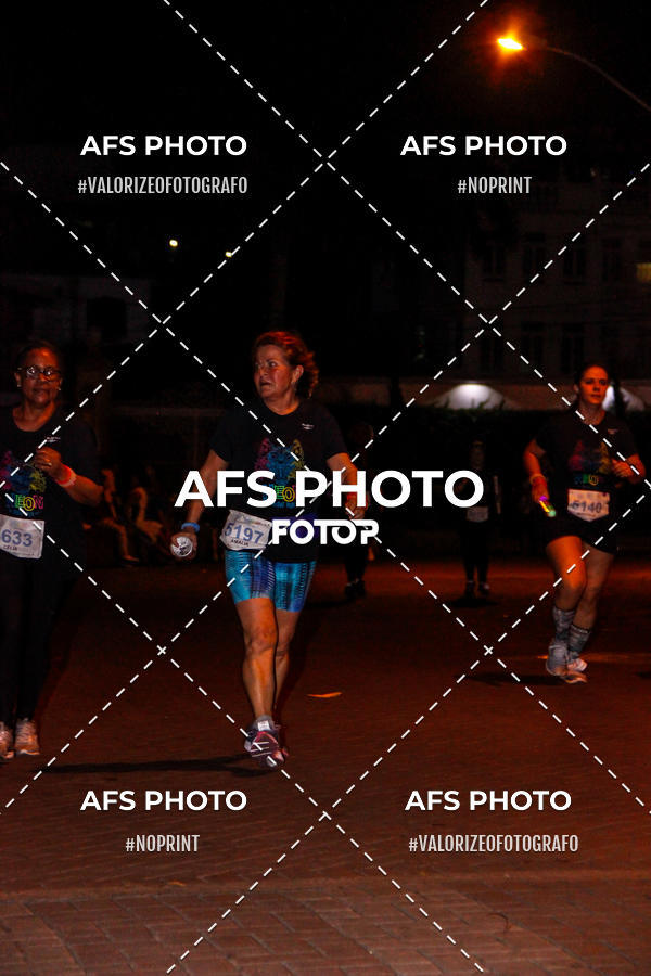 Compra tus fotos del eventoNeon Night Run 2019 - Belo Horizonte En Fotop