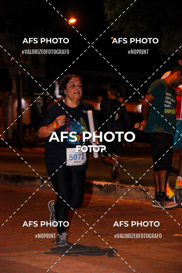 Compra tus fotos del eventoNeon Night Run 2019 - Belo Horizonte En Fotop