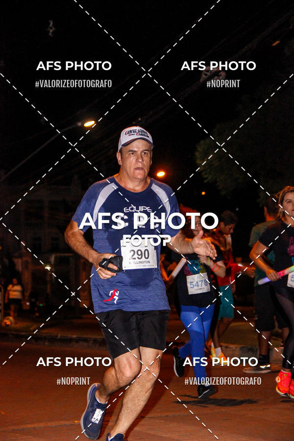 Compra tus fotos del eventoNeon Night Run 2019 - Belo Horizonte En Fotop