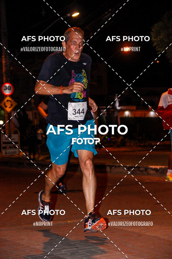 Compra tus fotos del eventoNeon Night Run 2019 - Belo Horizonte En Fotop