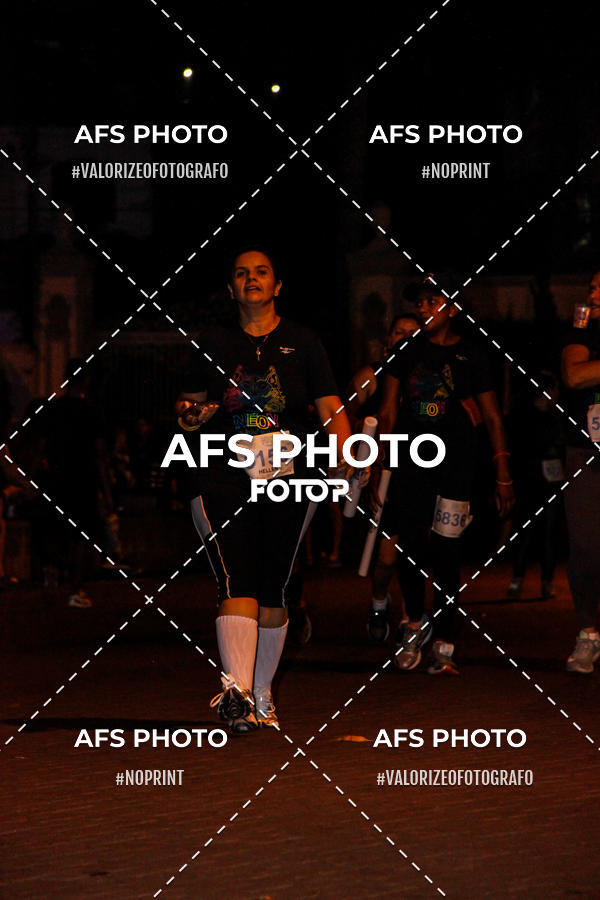 Compra tus fotos del eventoNeon Night Run 2019 - Belo Horizonte En Fotop