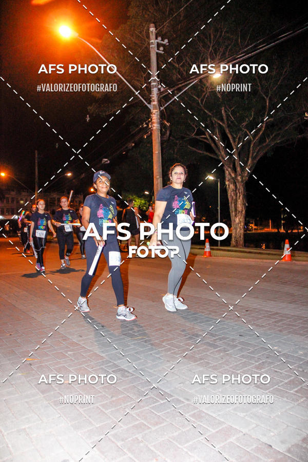 Compra tus fotos del eventoNeon Night Run 2019 - Belo Horizonte En Fotop
