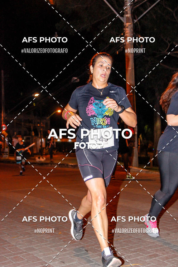 Compra tus fotos del eventoNeon Night Run 2019 - Belo Horizonte En Fotop