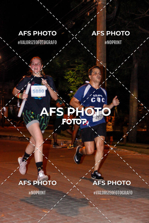 Compre as suas fotos do eventoNeon Night Run 2019 - Belo Horizonte no Fotop