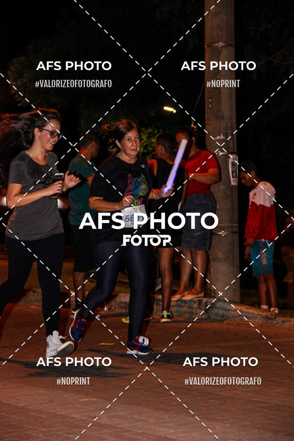 Compre as suas fotos do eventoNeon Night Run 2019 - Belo Horizonte no Fotop