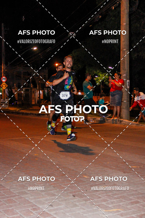 Compre as suas fotos do eventoNeon Night Run 2019 - Belo Horizonte no Fotop