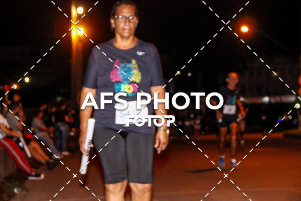 Compre as suas fotos do eventoNeon Night Run 2019 - Belo Horizonte no Fotop