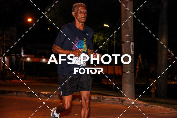 Compre as suas fotos do eventoNeon Night Run 2019 - Belo Horizonte no Fotop
