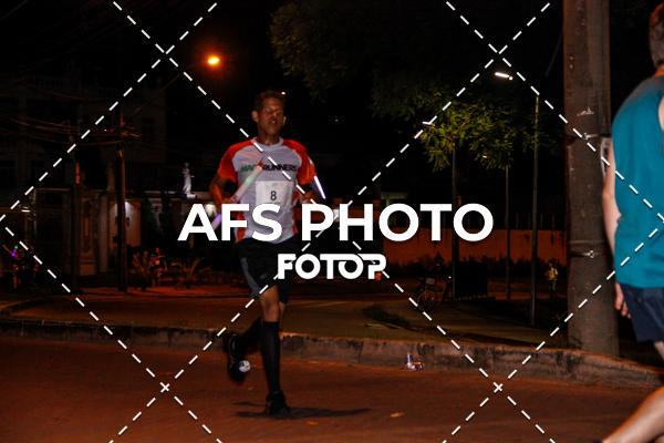 Compre as suas fotos do eventoNeon Night Run 2019 - Belo Horizonte no Fotop