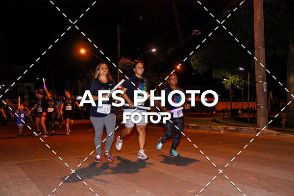 Compre as suas fotos do eventoNeon Night Run 2019 - Belo Horizonte no Fotop