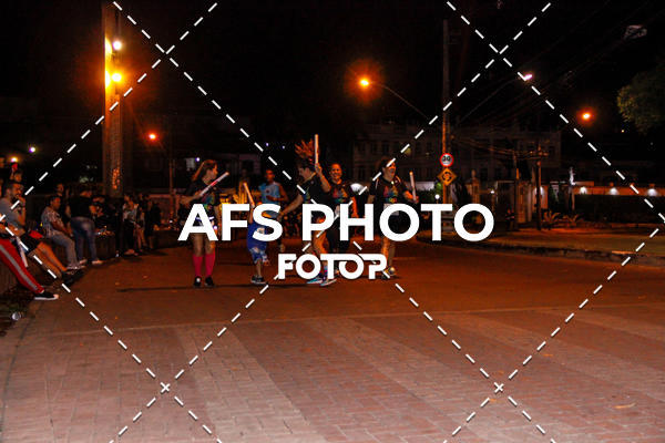 Compre as suas fotos do eventoNeon Night Run 2019 - Belo Horizonte no Fotop