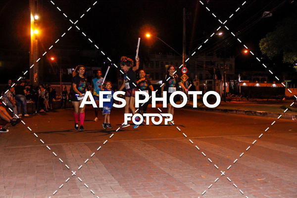 Compre as suas fotos do eventoNeon Night Run 2019 - Belo Horizonte no Fotop