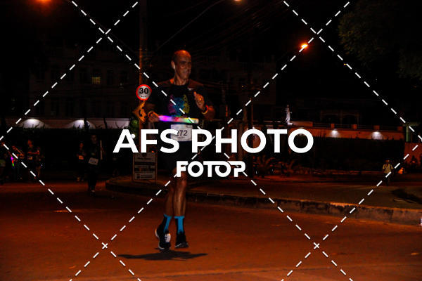 Compre as suas fotos do eventoNeon Night Run 2019 - Belo Horizonte no Fotop