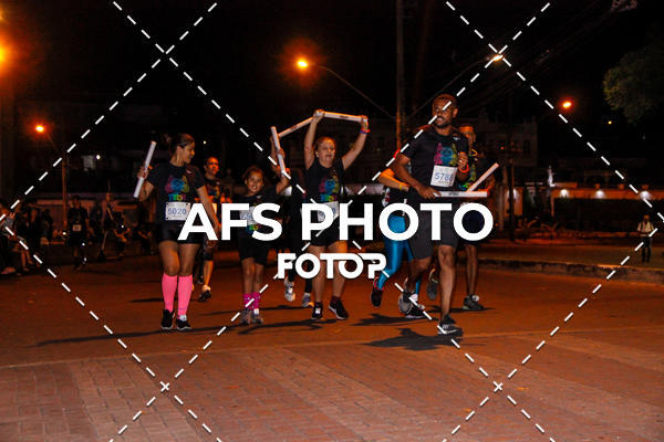 Compre as suas fotos do eventoNeon Night Run 2019 - Belo Horizonte no Fotop