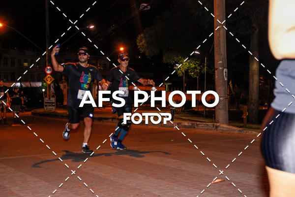 Compre as suas fotos do eventoNeon Night Run 2019 - Belo Horizonte no Fotop