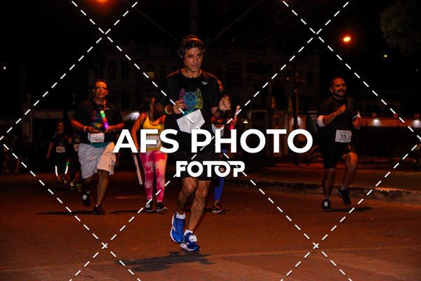 Compre as suas fotos do eventoNeon Night Run 2019 - Belo Horizonte no Fotop