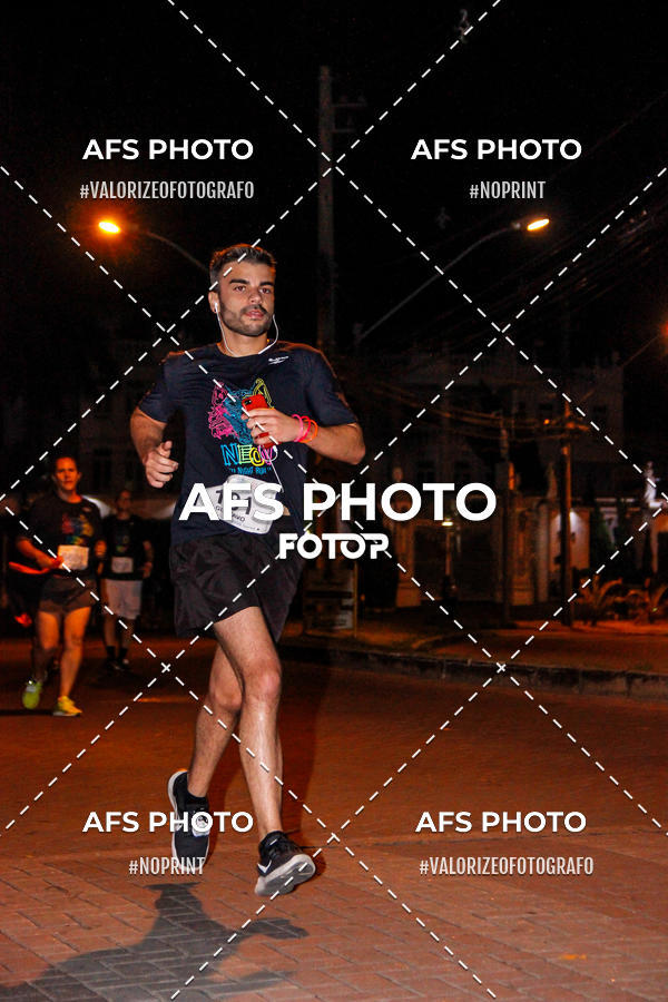Compre as suas fotos do eventoNeon Night Run 2019 - Belo Horizonte no Fotop